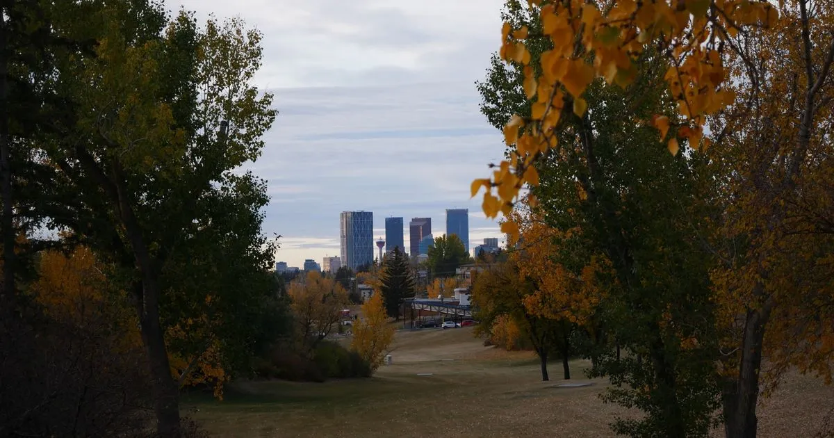 Canadian city skyline - about LoanQuickly, a Canada-wide loan connection service